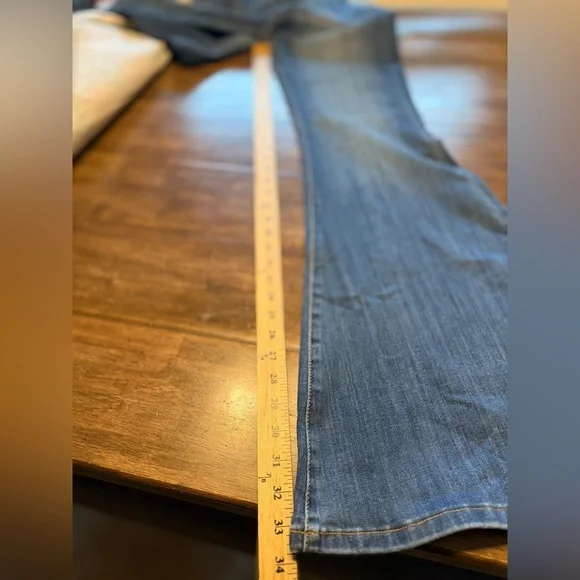 Judy Blue Jeans Women’s SZ 11/30 Pull On High Waist Flare Medium Wash Stretch - Picture 11 of 12